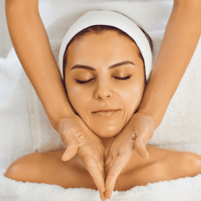 Soin du visage purifiant d'1h pour 1 personne