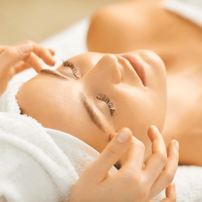 Soin visage harmonisant de 1h15 pour 1 personne