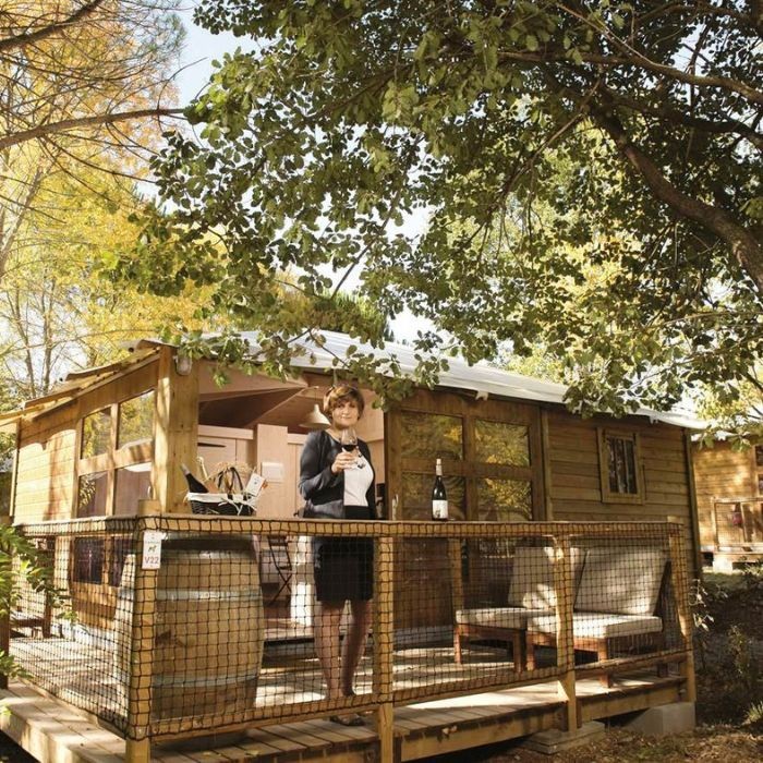 1 nuit en Cabane Vigneronne pour 2 avec petits déjeuners