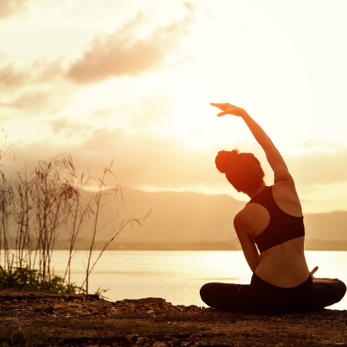 1h00  de Yoga Vinyasa 
