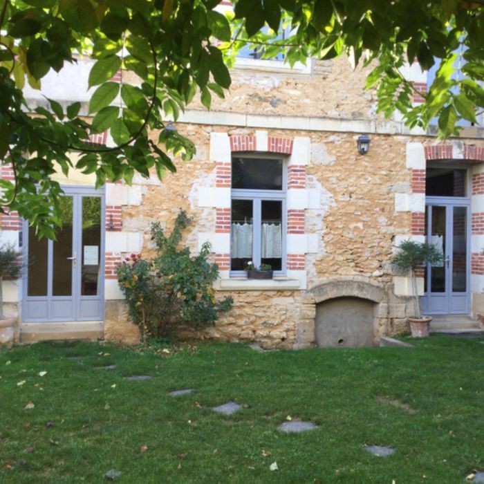 2 nuits pour 2 personnes en suite bien-être pour 2 personnes avec petits déjeuners + 2 x 2 dîners en table d'hôtes pour 2 personnes