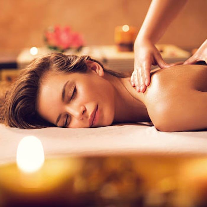 1h10 - Massage du dos