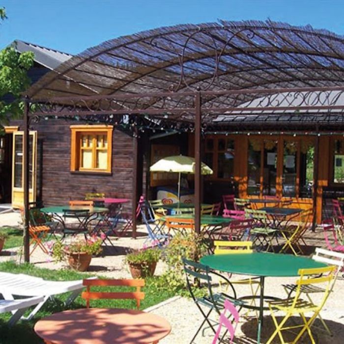 1 nuit en cabane Taboo pour 2 avec petits-déjeuners + Un accès de 30 min au Sauna pour 2 compris 