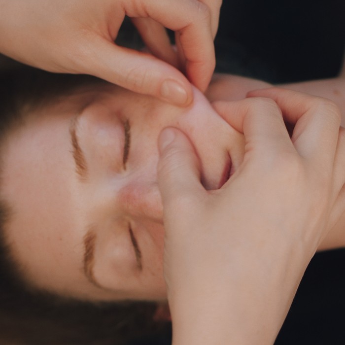 1 soin du visage sur-mesure pour 1 personne pendant 1h 