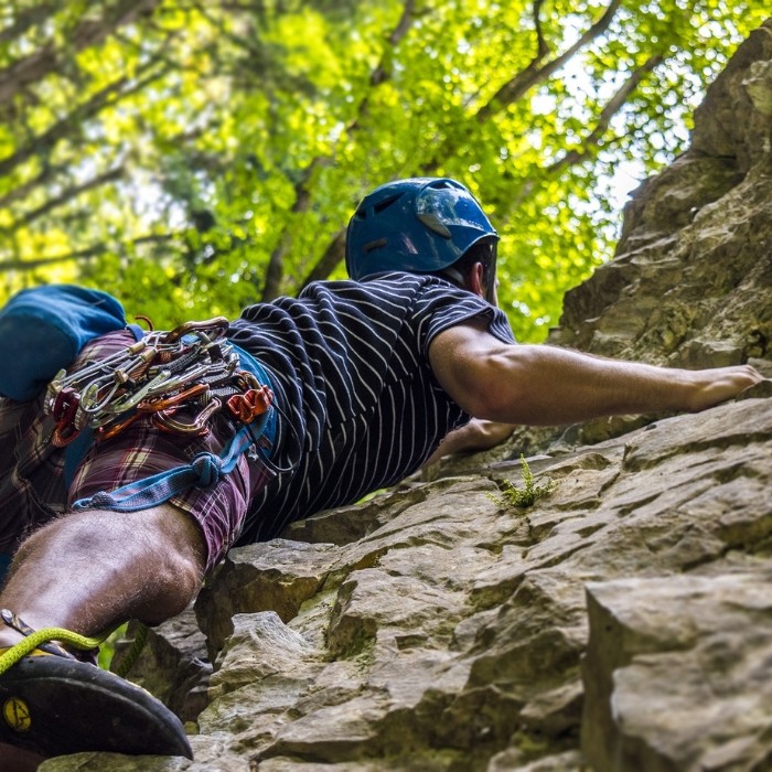 2h d'initiation à l'escalade sur falaise naturelle en extérieur pour 2 personnes