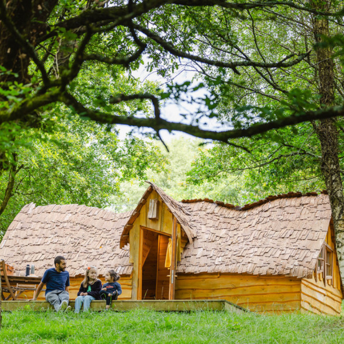 1 nuit pour 2 personnes avec petits déjeuners dans la cabane Enchantée 