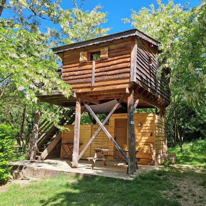 2 nuits pour 2 personnes en cabane perchée 