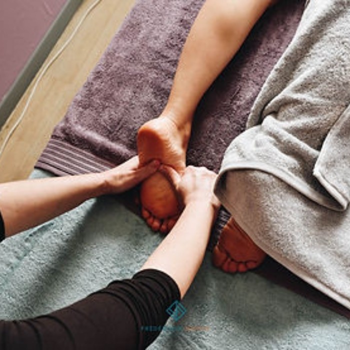 1h de massage conté au choix pour 1 personne : Soin Féérique ou Sagesse d'Afrique 