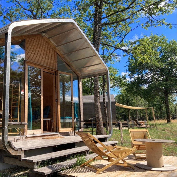 1 nuit pour 4 personnes en Wikkelhouse / Wikkel bear + ménage compris /  les week-ends de juin et septembre 
