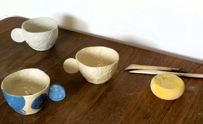 Atelier Modelage/Décor à Sainte-Luce-sur-Loire – 2h - Poterie et Céramique