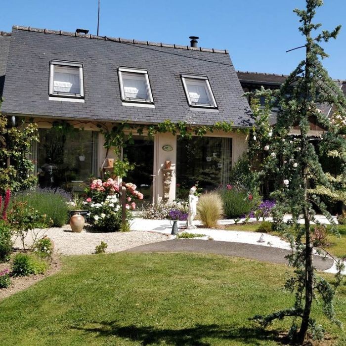 1 nuit pour 2 avec petits déjeuners et diner 3 plats