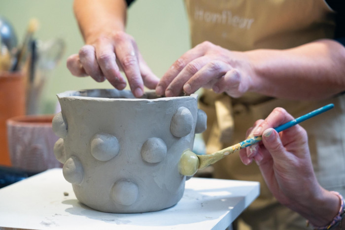 Atelier Modelage/Coulage/Décor/Moulage à Honfleur – 2h - Poterie et Céramique