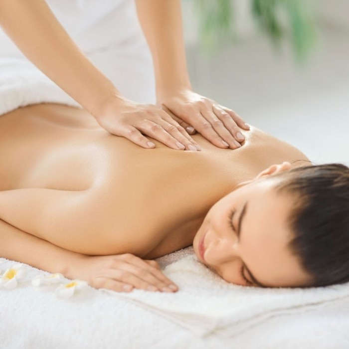 Massage pause creative 30min pour 1 personne + accès tisanerie et fruits secs