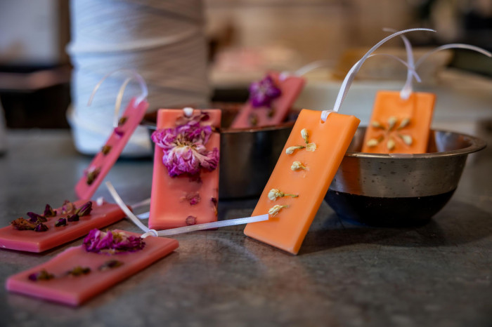 Atelier Fabrication de bougies à Auribeau-sur-Siagne – 1h - Cosmétique et bien-être