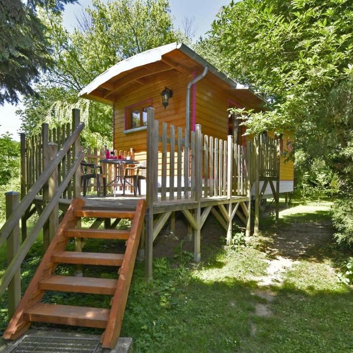 1 nuit en roulotte Vaguie pour 2 personnes avec pdj + 1 bouteille de cidre + arrivée 15h