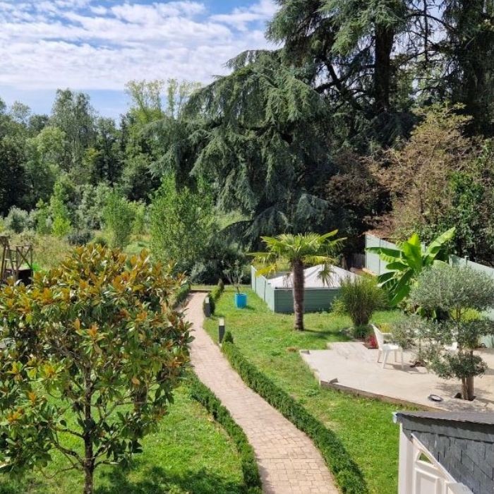 1 nuit pour 2 personnes avec petits déjeuners + apéritif de bienvenue
