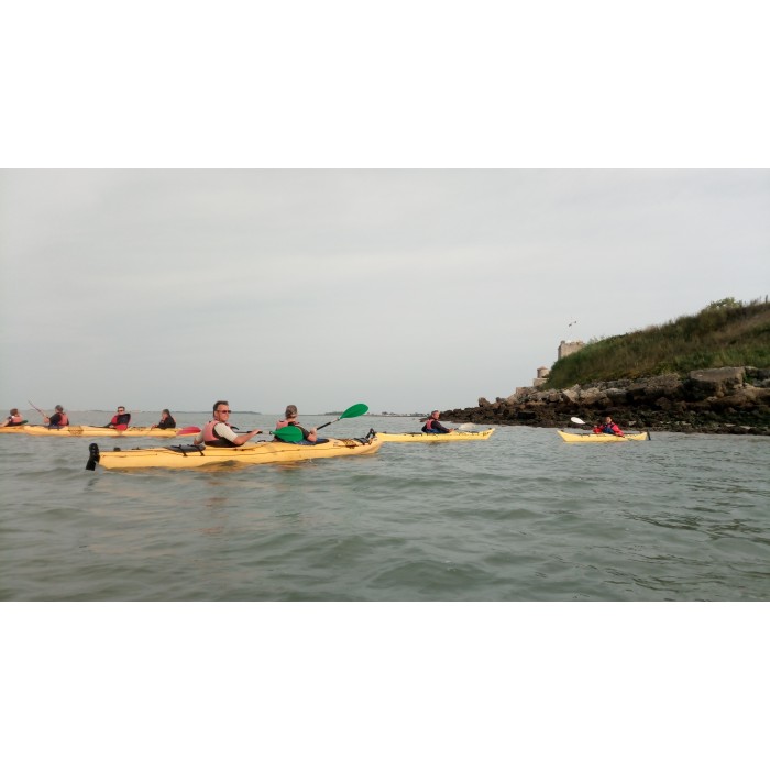 Découverte encadrée et commentée île Madame en kayak