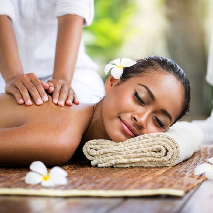 Massage au choix pour 1 personne pendant 1h30