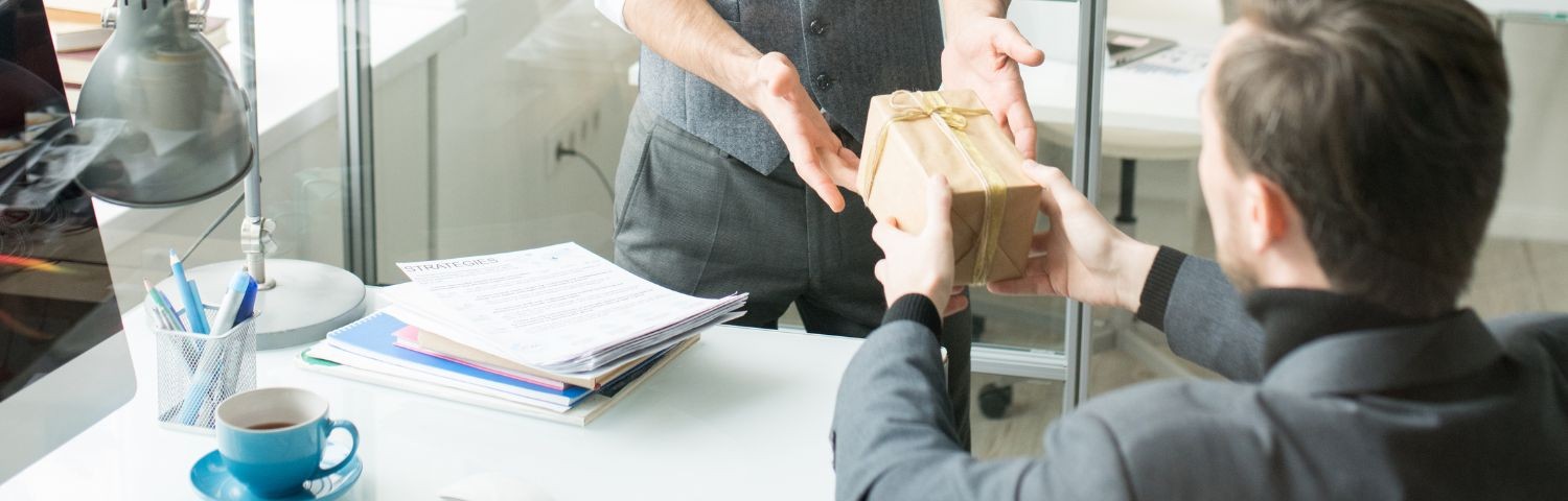 Débardeur Humour 'Responsable QSE' - Cadeau Drôle Pour Responsable Qualité Sécurité Environnement - Coupe Classique