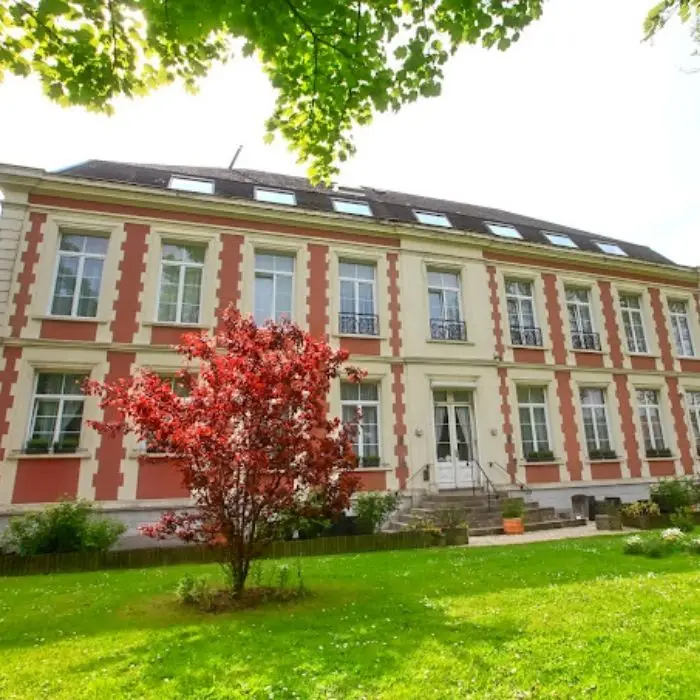 Château de Moulin le Comte