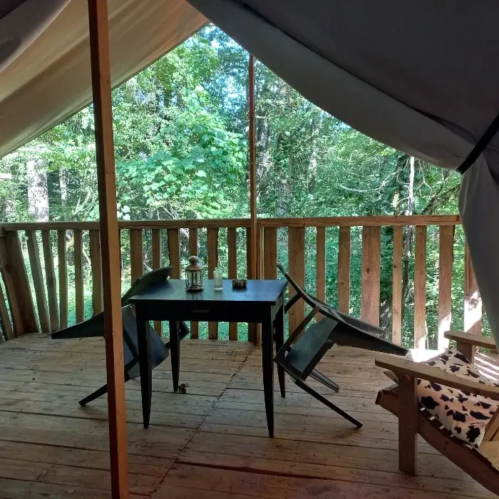 Camping Terre Rouge 