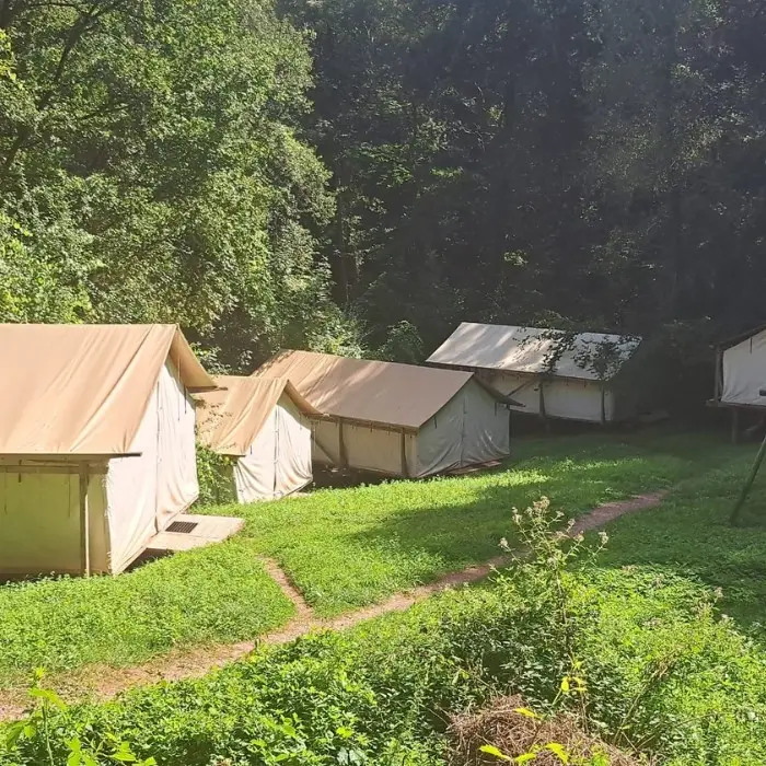 Camping Terre Rouge 