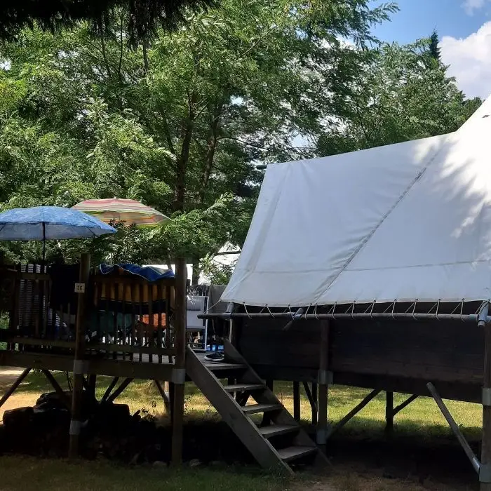 CAMPING USHUAÏA VILLAGES LE VIADUC