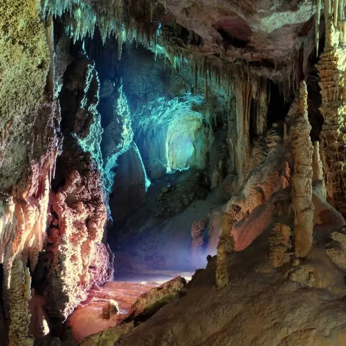 La Grotte de la Salamandre