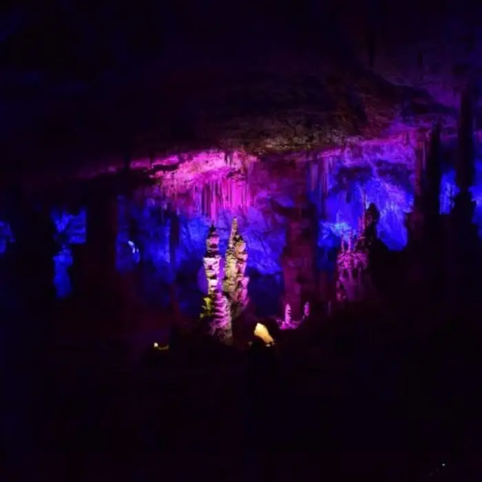 La Grotte de la Salamandre