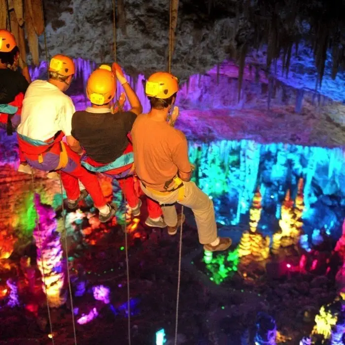 La Grotte de la Salamandre