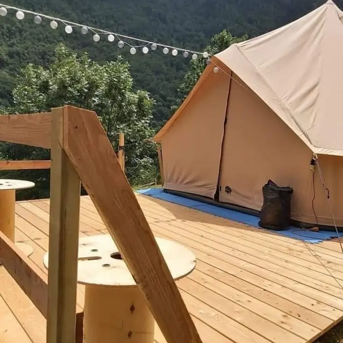 Camping les Tilleuls et Toy's Roulottes