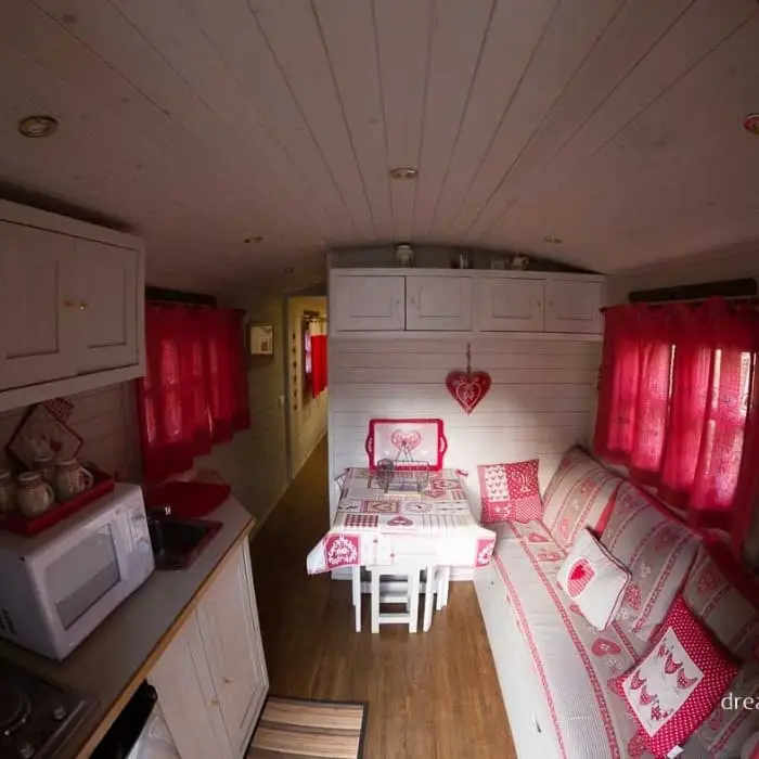 Camping les Tilleuls et Toy's Roulottes
