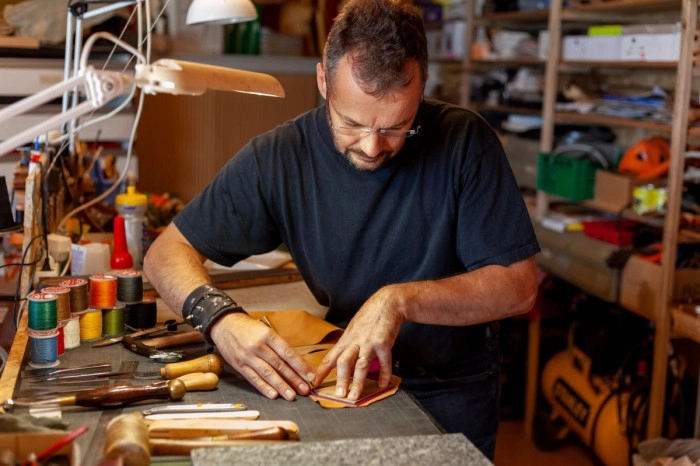 Atelier Cuir - Maroquinerie à Jonzier - Epagny – 3h