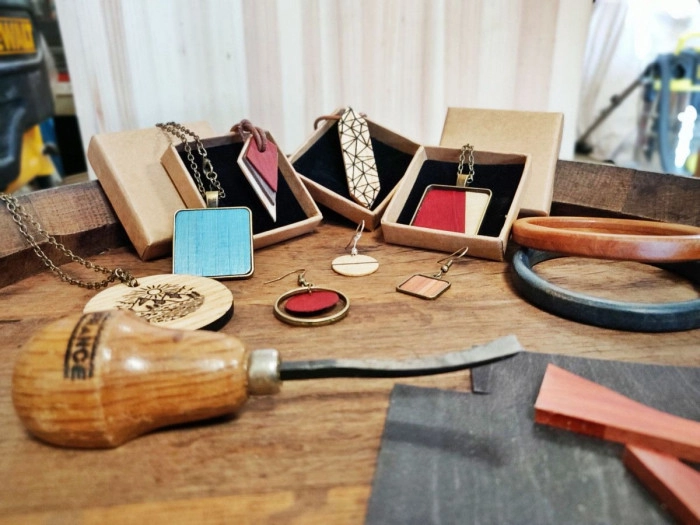Atelier Bijouterie - Menuiserie et Ebenisterie à Saint-Vigor-le-Grand – 2h
