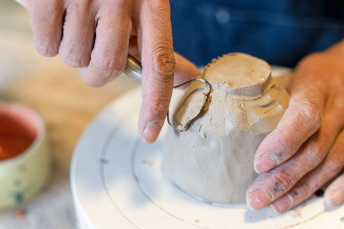 Atelier Poterie et Céramique - Modelage/Décor à Limoges – 2h