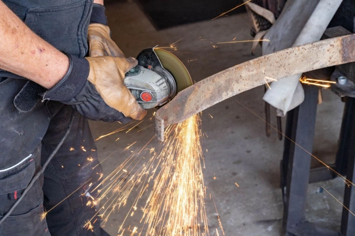 Atelier Métal - Forge et Coutellerie à Sainte-Jamme-sur-Sarthe – 2h