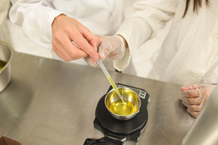 Atelier Cosmétique et bien-être - Fabrication de crèmes et soins à Monterblanc – 2h