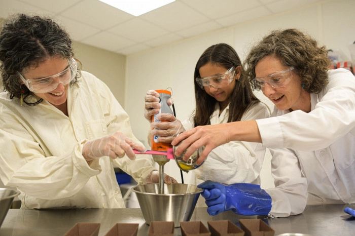 Atelier Cosmétique et bien-être - Fabrication de crèmes et soins à Monterblanc – 2h