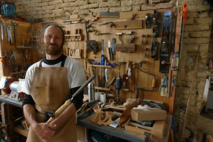 Atelier Bois - Menuiserie et Ebenisterie à Gensac-sur-Garonne – 2h