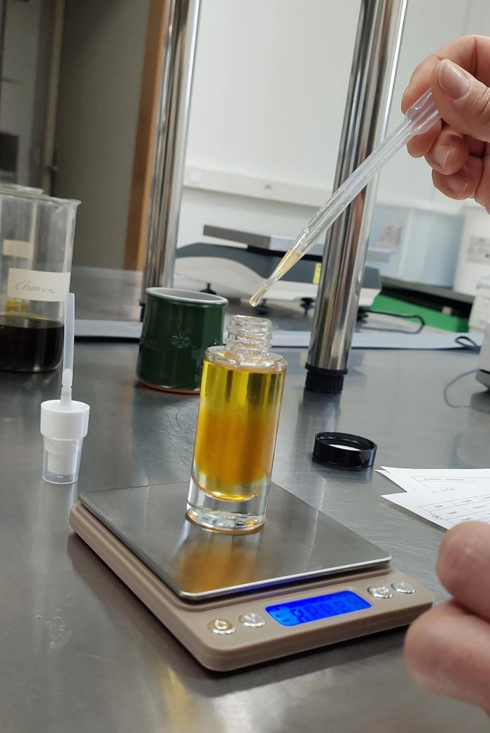 Atelier Cosmétique et bien-être - Fabrication de crèmes et soins à Chambéry – 2h