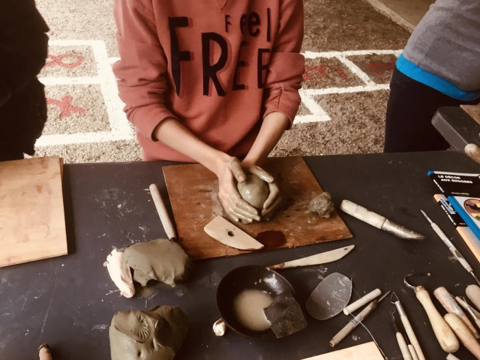 Atelier Poterie et Céramique - Tour/Modelage à Étival – 2h