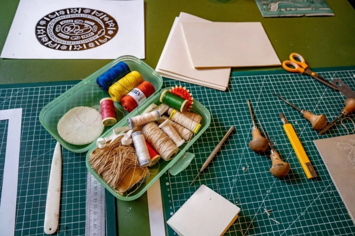 Atelier Papier - Linogravure/Reliure à Paris – 4h