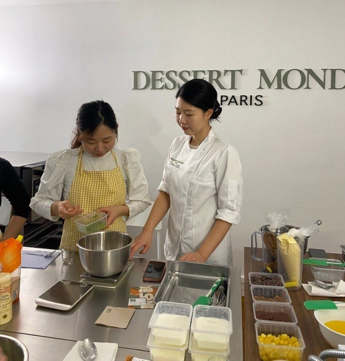 Atelier À manger - Pâtisserie/Cuisine asiatique/Cuisine à Paris – 1h