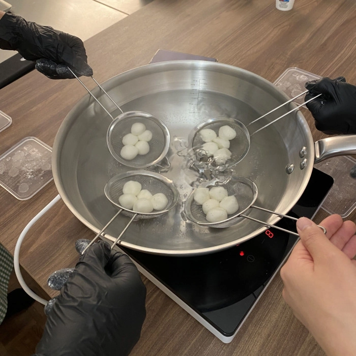 Atelier À manger - Pâtisserie/Cuisine asiatique/Cuisine à Paris – 1h