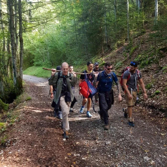 PARTNERS' AVENTURE