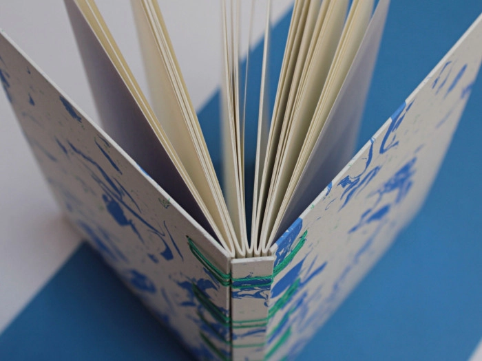 Atelier Papier - Reliure à Saint-Vincent-de-Barrès – 3h