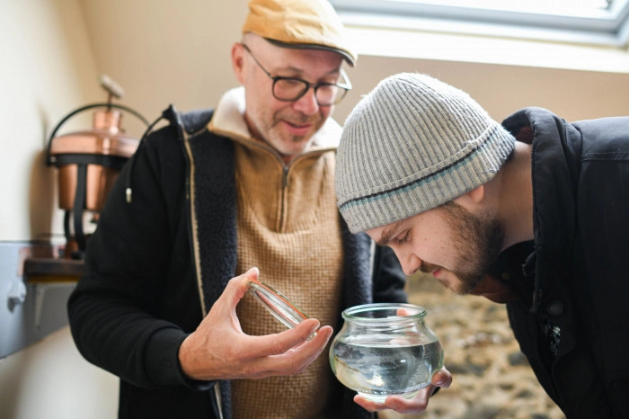 Atelier À boire - Distillation et assemblage de spiritueux à La Roche-Jaudy – 2h