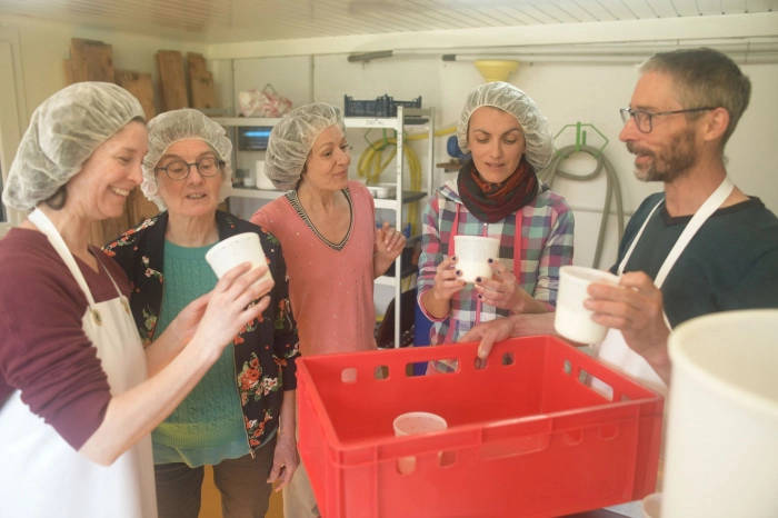 Atelier Agriculture - Fromagerie et crèmerie à Isigny-le-Buat – 3h